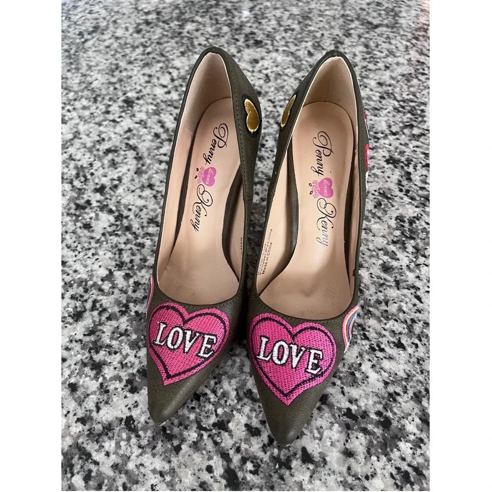 WOMEN’S Pump Heels Penny Loved Kenny Mixed Graphic Shoe Stitching Women’s 6.5 - Picture 2 of 5